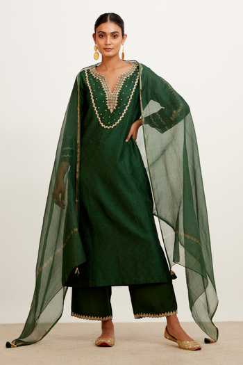 Devnaagri Geometric Block Print Kurta Set 