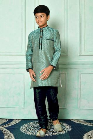 Patterned Kurta & Churidar Set 