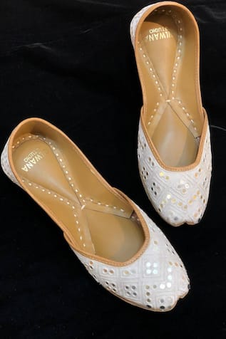 Mirror Embroidered Juttis 