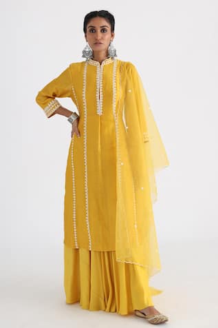 Smriti by Anju Agarwal Chanderi Embroidered Kurta Set 