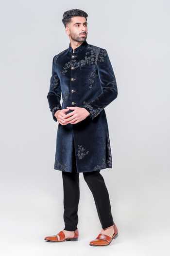 Amrit Dawani Velvet Embellished Sherwani Set 