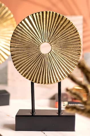 Gilded Radial Table Decor 