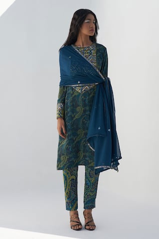 Nadima Saqib Border Embroidered Dupatta 