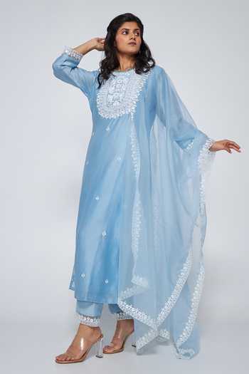 Asaga Bella Floral Embroidered Kurta Set 