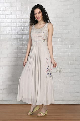 Buy AKS Women Green Bandhani Print Maxi Dress - Dresses for Women 6600879 |  Myntra