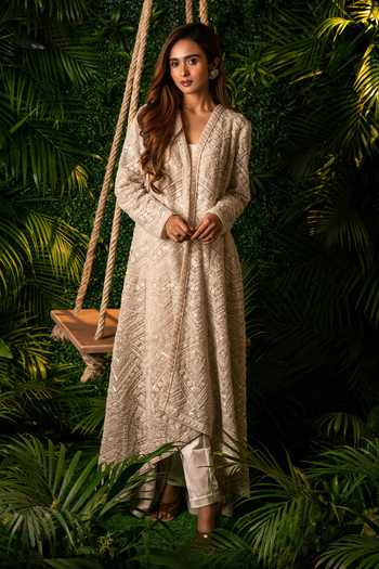 Pallavi Poddar Embroidered Geometric Pattern Jacket & Pant Set 