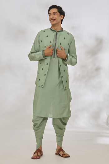 Manish Nagdeo Diamond Pattern Green Bundi & Kurta Set 