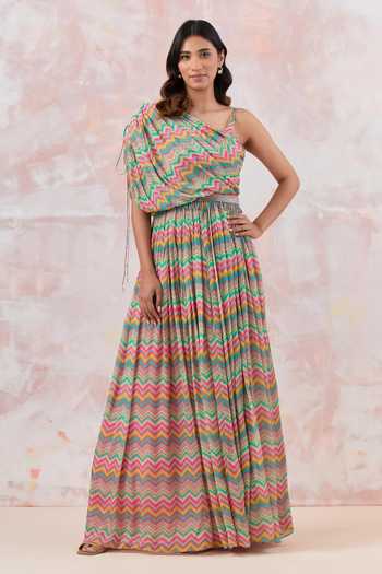 Basanti Kapde aur Koffee Printed Draped Gown With Belt 