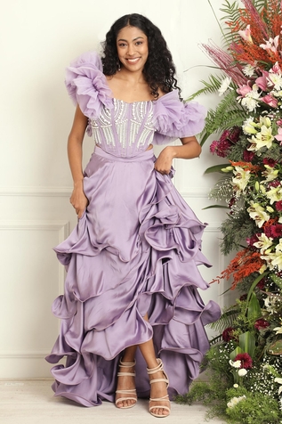 SAANJH BY LEA Aqsa Tiered Lehenga
