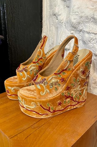 Tiesta Zardozi Sequin Leaf Embroidered Open Toe Wedges 