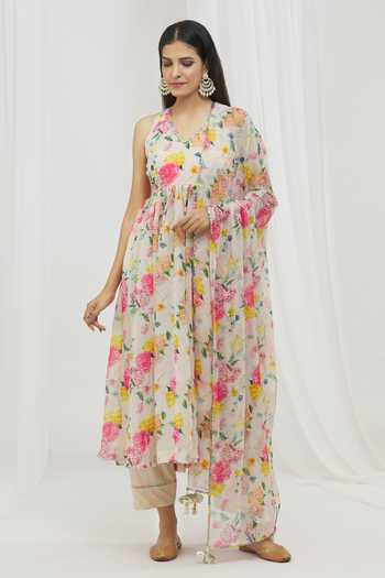 Yuvraani Jaipur Floral Pattern Gathered Anarkali Set 