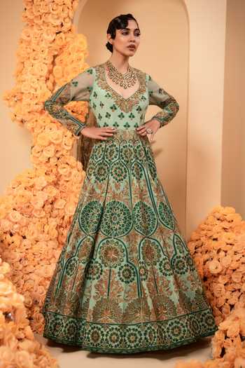 Adi By Aditya Khandelwl Leaf Neck Embroidered Anarkali With Dupatta 