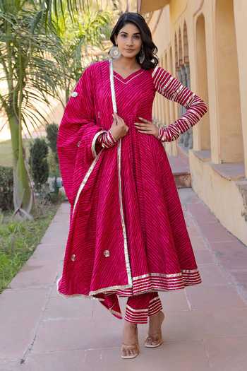 Pomcha Jaipur Leheriya Print Anarkali Pant Set 