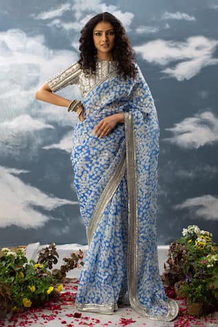 SAKSHAM & NEHARICKA Chaahat Floral Print Saree 