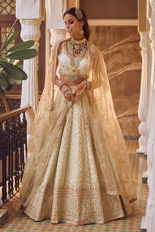 Bridal Lehenga - Buy Latest designer wedding bridal lehenga
