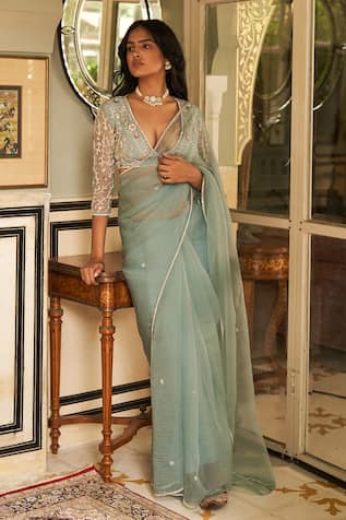 Zoon Flower Placement Embroidered Saree With Blouse 