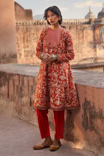 Taisha Forest Embroidered Kurta & Pant Set 
