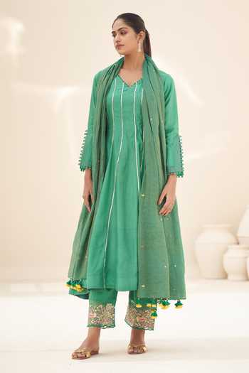 Hirika & Dhruti Hand Embroidered Anarkali Set 