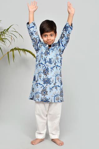 Yuvraani Jaipur Floral Print Kurta Set 