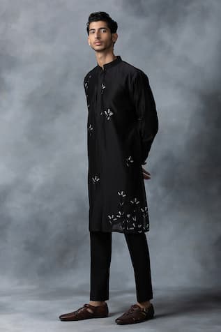 Chanderi Silk Placement Embroidered Kurta Set 