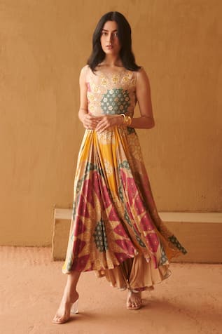 5 Different Indo Western Gowns for Wedding | Indian Fashion Mantra | Indian  wedding gowns, Orange bridesmaid dresses, Gowns