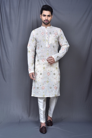 Adara Khan Floral Thread Work Kurta Set