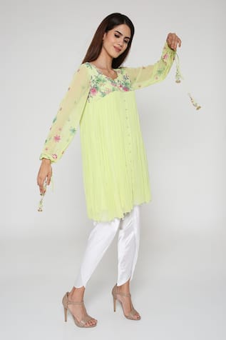 Sonika Embroidered Tunic & Dhoti Pant Set 