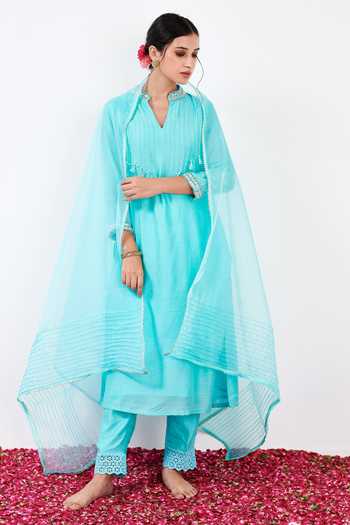 Label Flamingo By Vrinda Embroidered Pintuck Kurta Set 