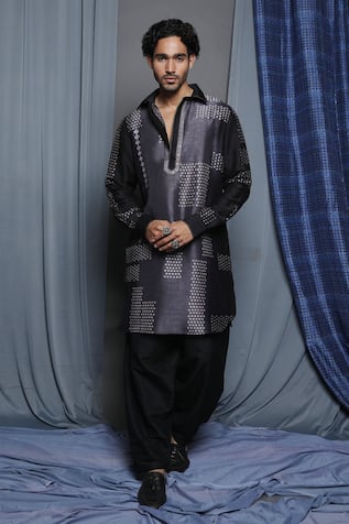 Tussar Geometric Print Ombre Kurta 