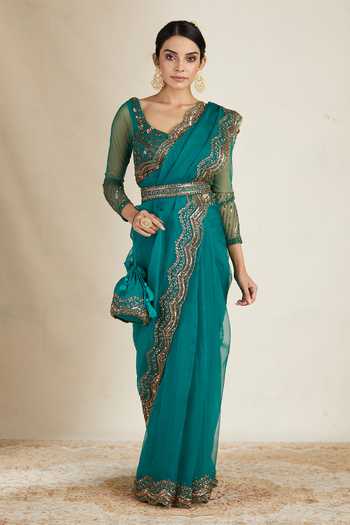 ASTHA NARANG Scallop Border Saree With Blouse 