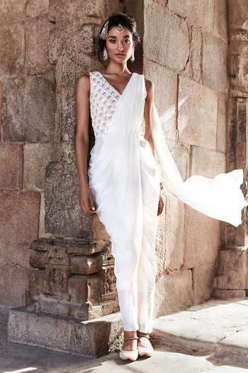 Tisha Saksena Embroidered Pre-Draped Saree With Pant 