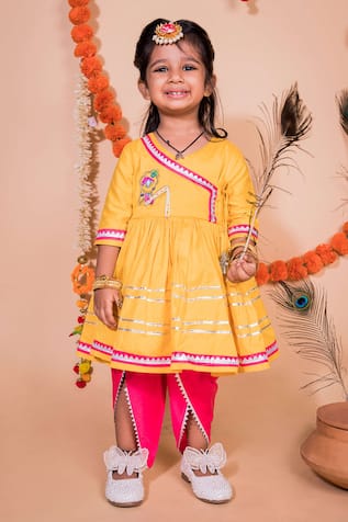 Krishna Embroidered Kurta Set 