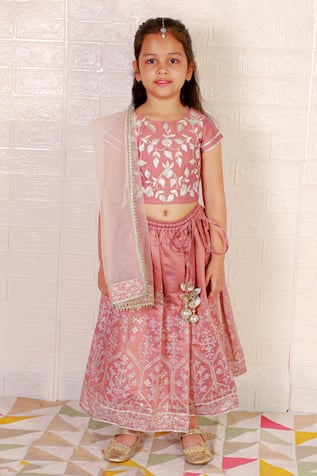 Kids Lehenga Online - Indian Ethnic Wear / Lehenga Choli Designs for Girls
