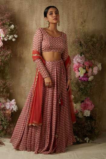 Ria Shah Label Pearl Embellished Blouse Lehenga Set 
