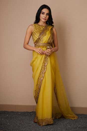 ASTHA NARANG Organza Scallop Embroidered Saree With Blouse 