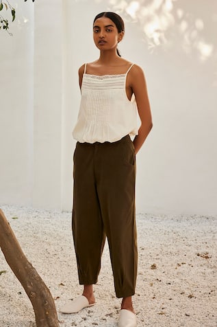 Kharakapas Eggshell Lace Embroidered Camisole Top 