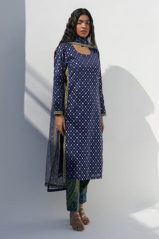 Nadima Saqib Mirror Embroidered Kurta 