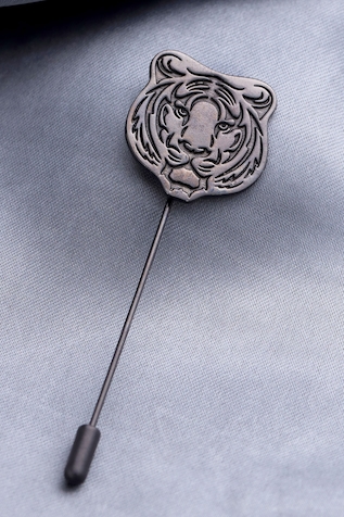 Cosa Nostraa Fiery Tiger Carved Lapel Pin