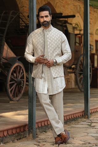 Raw & Rustic by Niti Bothra Striped Linen Short Kurta