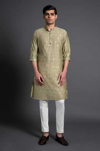 Raghavendra Rathore Jodhpur Chanderi Silk Floral Woven & Pintuck Kurta 