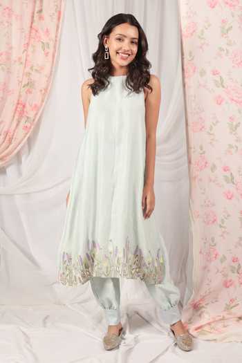 HOUSE OF TA-YA Floral Embroidered Chanderi Kurta Set 