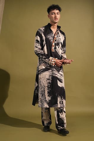 Nikita Mhaisalkar Organic Cotton Satin Abstract Print Kurta With Pant 