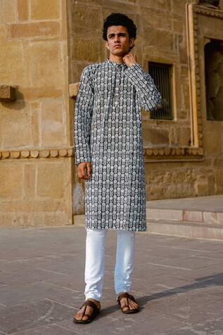Kurtas For Women - Shop Premium Indian Women Kurtis Online | The Indian  Ethnic Co – THE INDIAN ETHNIC CO.