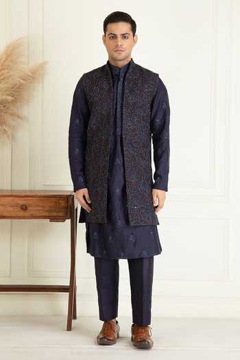 Priyanka Jain Blue Silk Embroidered Bundi Kurta Set 