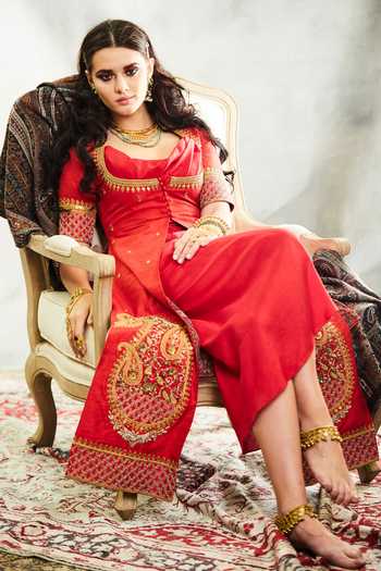 Tisha Saksena Pahlavi Draped Dress With Jacket 