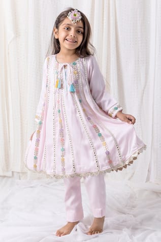 Chotibuti Gota Lace Embroidered Kurta & Pant Set 