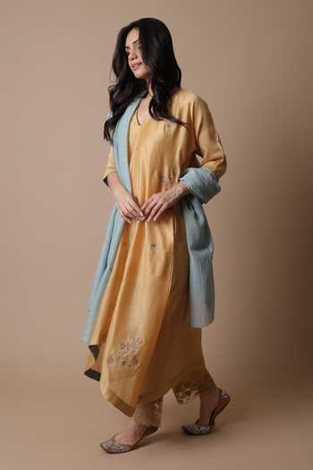 Rhua Neeti Chanderi Silk Kurta Pant Set 