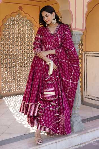Pomcha Jaipur Jumari Floral Print Anarkali Pant Set 