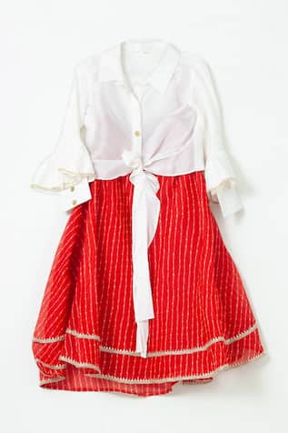 Shruti Jalan Leheriya Print Lehenga & Tie-Up Shirt Set 