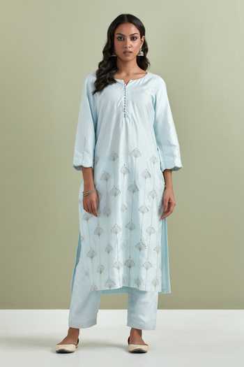 Priya Chaudhary Chanderi Silk Embroidered Kurta & Pant Set 
